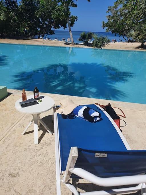 Townhouse By The Bay, Little Bay Country Club ,Negril Villa Orange Bay Buitenkant foto