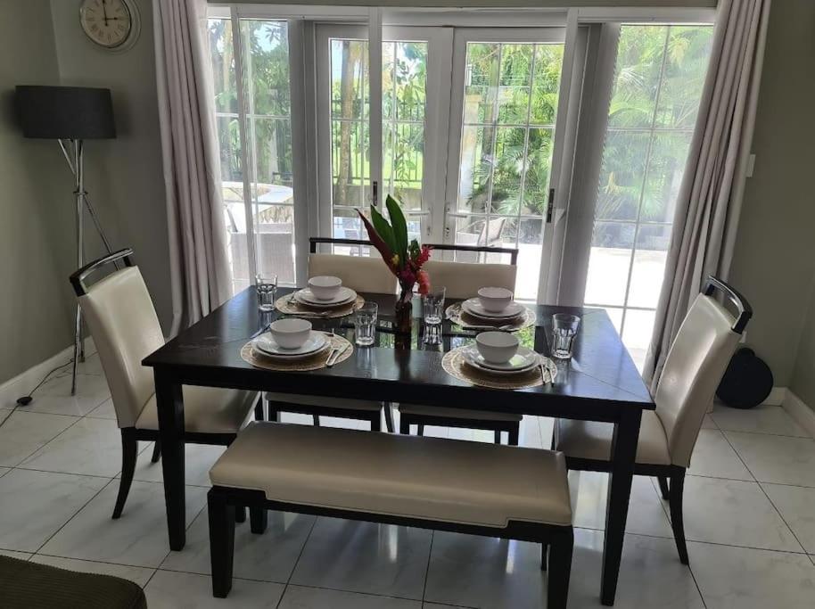 Townhouse By The Bay, Little Bay Country Club ,Negril Villa Orange Bay Buitenkant foto